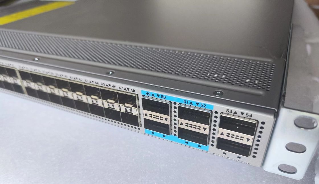 3.2Tbps N9K-C92160YC-X Cisco Nexus 92160yc X Switch 6 Ports QSFP Switch