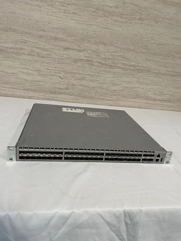 Used DCS-7150S-64 48 Port 10Gbe SFP Switch 10/100/1000Mbps Transmission Rate