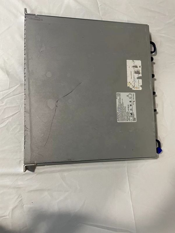 Used DCS-7150S-64 48 Port 10Gbe SFP Switch 10/100/1000Mbps Transmission Rate
