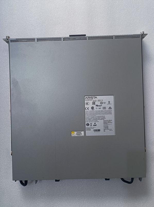 DCS-7050SX3-48YC8-F/R 7050X3 Series Used 40/100 GE QSFP28 Uplink Ports