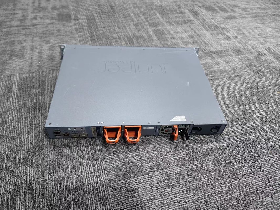 10/100/1000Mbps  Juniper EX3400-48P Services Gateway Full-Duplex Half-Duplex