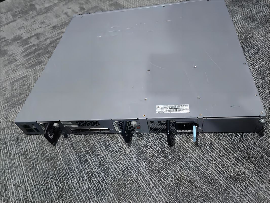 10/100/1000Mbps  Juniper EX4300-24P Services Gateway Full-Duplex Half-Duplex
