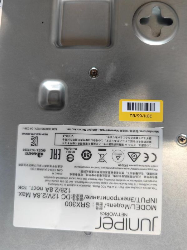 10/100/1000Mbps  Juniper SRX300 Services Gateway Full-Duplex Half-Duplex