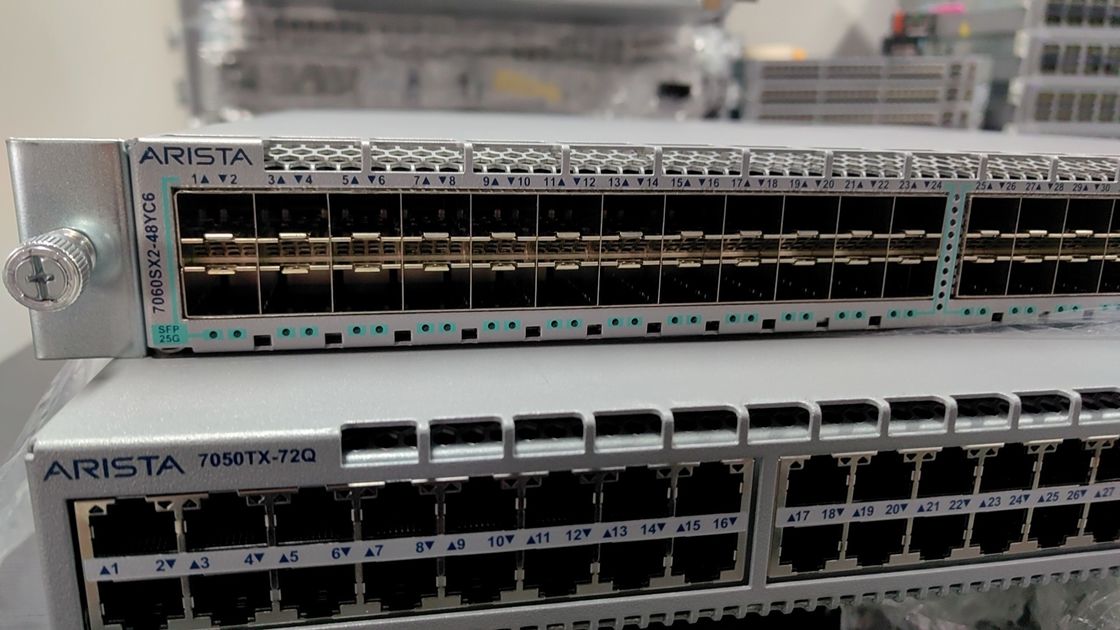 DCS-7060SX2-48YC6 Arista 7060X2 48X25GBE SFP28/6X100GBE QSFP28 SWITCH