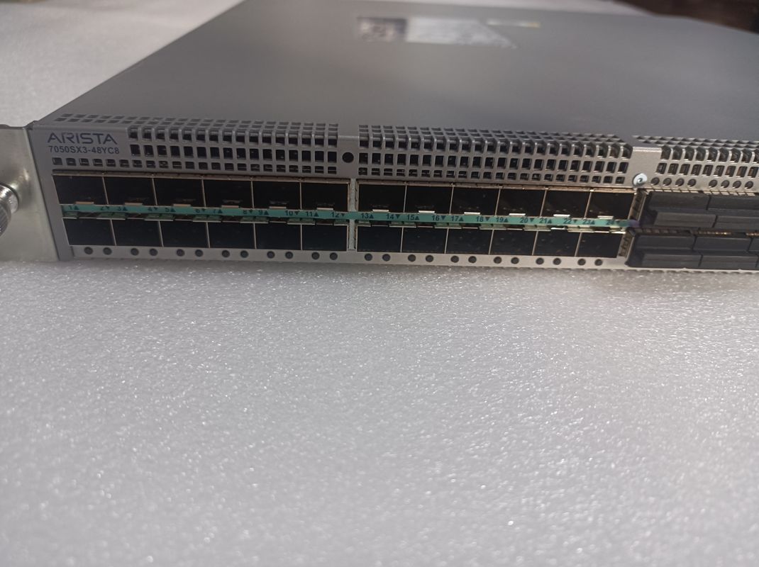 Arista DCS-7050SX3-48YC8-R Switch 48 x 25Gb SFP25 + 8 x 100Gb QSFP100 Ports